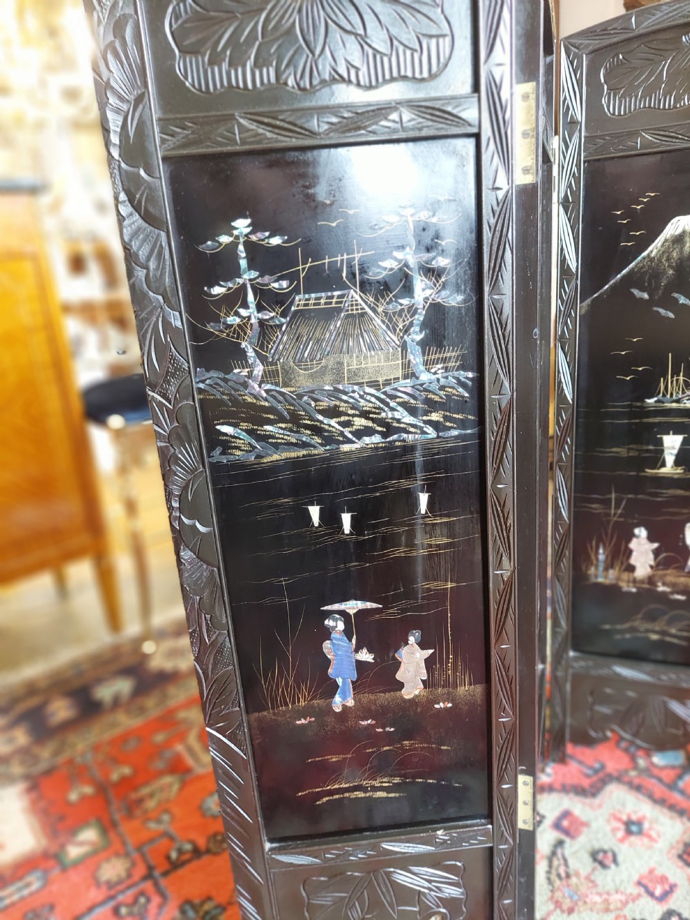 Early 20thC Japanned Lacquered Fire Screen View VII