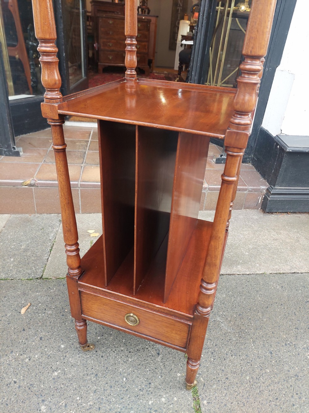 Early 20thC Mahogany Three Tier Whatnot Stand View IV