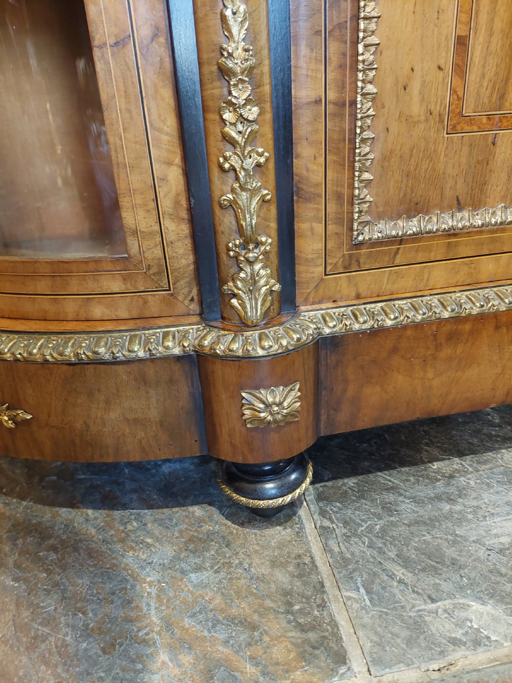 19thC Ormolu Mounted Figured Walnut Mirror Back Credenza  View XI