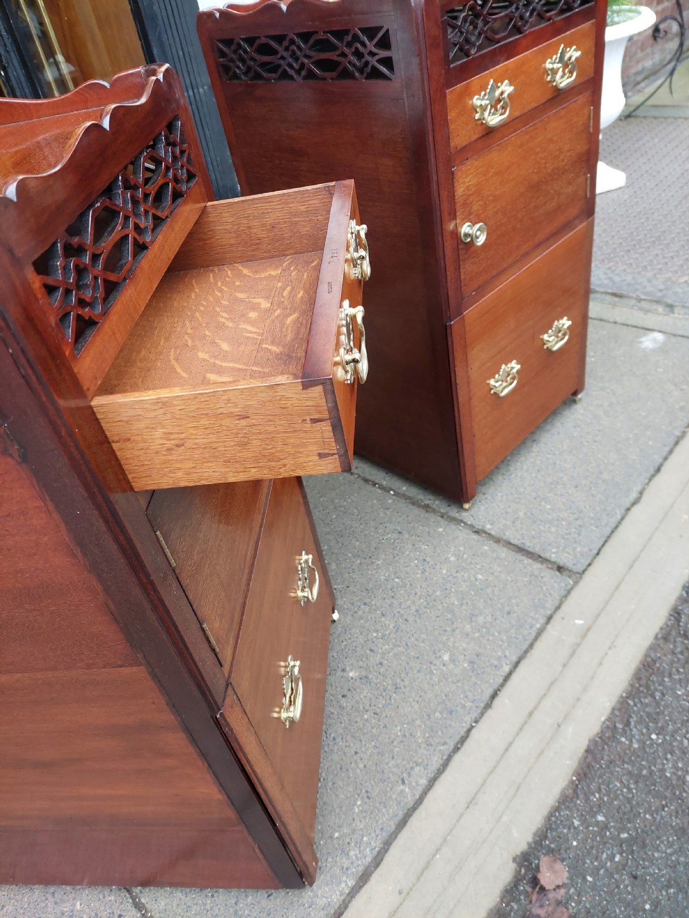 Pair of Early 19thC Mahogany Nightstands stamped Gillows View VII