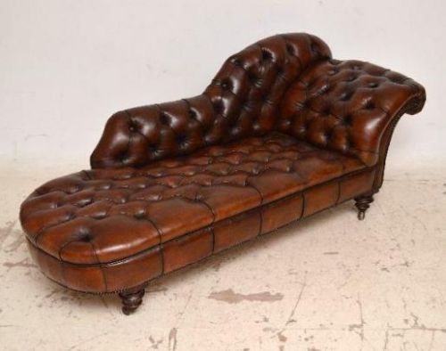Antique Victorian Deep Buttoned Leather Chaise Lounge