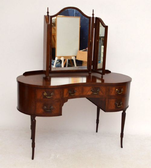 Antique Mahogany Kidney Shaped Dressing Table & Mirror