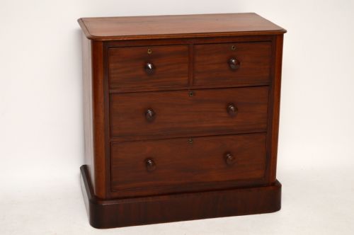 Small William IV Mahogany Chest of Drawers
