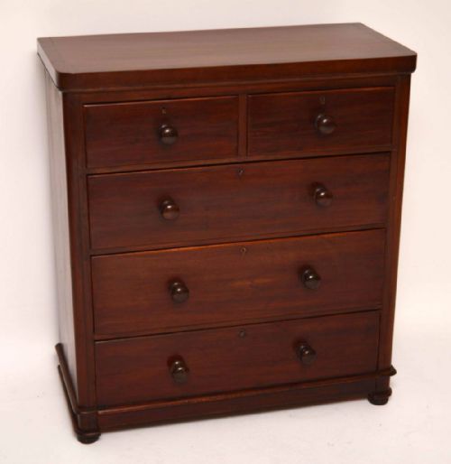 Antique Victorian Mahogany Chest of Drawers