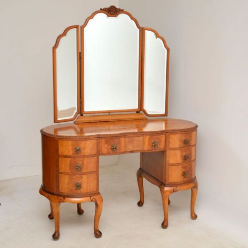 Antique Flame Mahogany Dressing Table