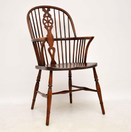 Antique Elm Spindle Wheel Back Windsor Armchair
