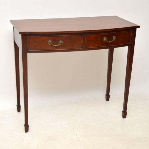Antique Mahogany Side Table