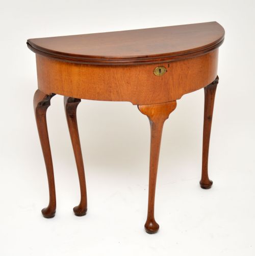 
Antique Georgian Mahogany Tea Table / Console Table