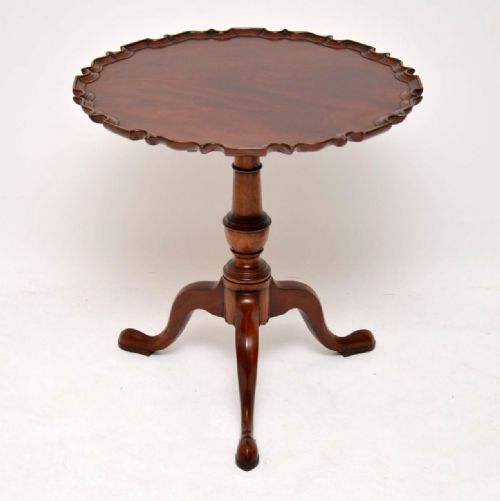 Antique Chippendale Style Mahogany Tilt Top Table