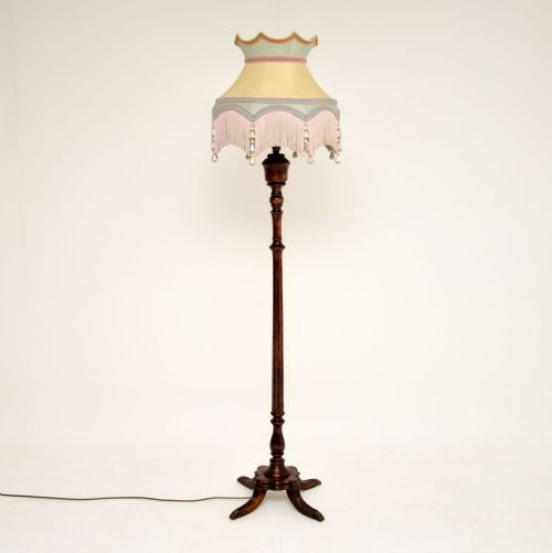Antique Style Mahogany Floor Lamp