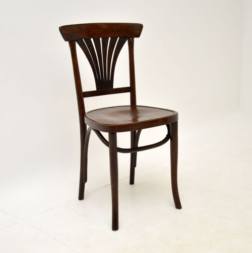 fig 1. Set of 4 Antique Bentwood Cafe Dining Chairs