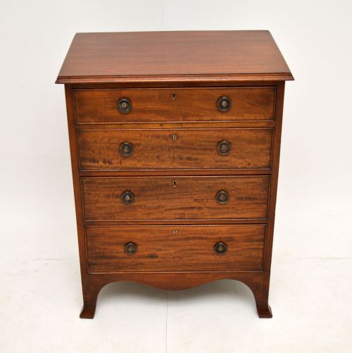 fig 1. Antique Georgian Mahogany Chest of Drawers