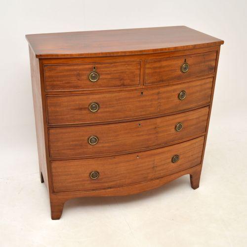 Antique Georgian Bow Fronted Mahogany Chest of Drawers
