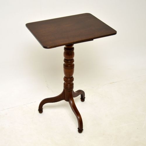 fig 1. Antique Georgian Oak Side Table