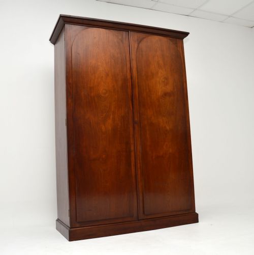 Antique William IV Mahogany Wardrobe
