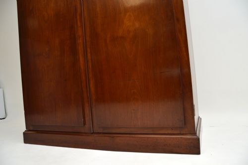 fig 1. Antique William IV Mahogany Wardrobe