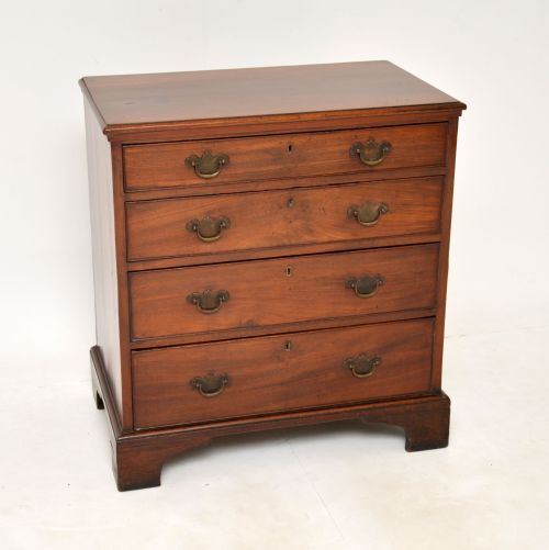 Small Antique Georgian Mahogany Chest of Drawers