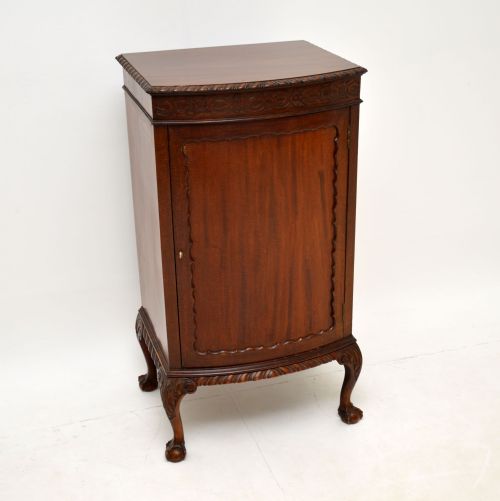 Antique Chippendale Style Mahogany Cabinet