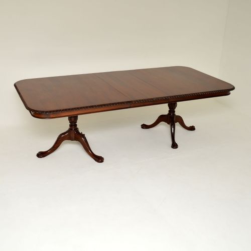 fig 1. Antique Mahogany Chippendale Style Extending Dining Table