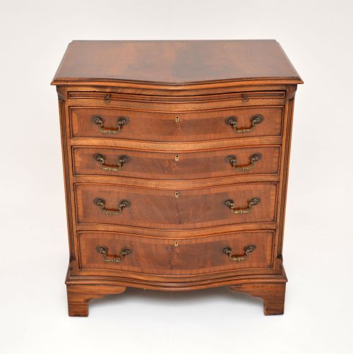 fig 1. Antique Georgian Style Mahogany Chest of Drawers