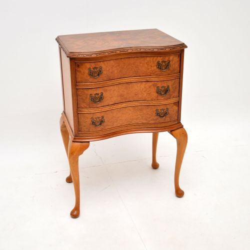 Antique Burr Walnut Chest of Drawers on Legs

