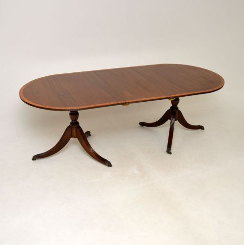 Antique Regency Style Mahogany Extending Dining Table
