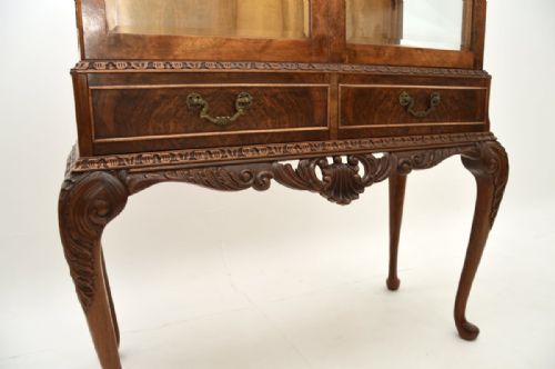ANTIQUE BURR WALNUT QUEEN ANNE STYLE DISPLAY CABINET - ADDITIONAL PHOTO 6