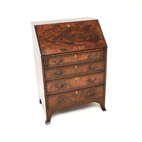 ANTIQUE GEORGIAN PERIOD BUREAU IN MAHOGANY - ADDITIONAL PHOTO 1
