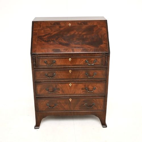 ANTIQUE GEORGIAN PERIOD BUREAU IN MAHOGANY - ADDITIONAL PHOTO 3