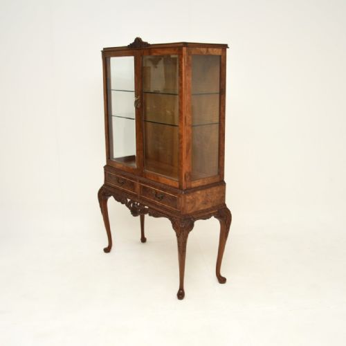 ANTIQUE BURR WALNUT QUEEN ANNE STYLE DISPLAY CABINET - ADDITIONAL PHOTO 3