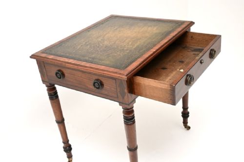 ANTIQUE GEORGIAN PERIOD MAHOGANY LEATHER TOP WRITING TABLE - ADDITIONAL PHOTO 4