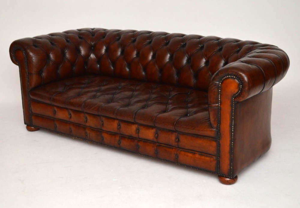 Antique Victorian Deep Buttoned Leather Chesterfield Sofa