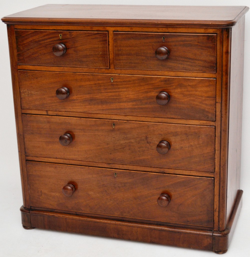 Antique Victorian Mahogany Chest of Drawers