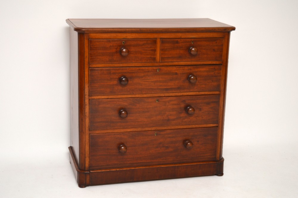 Antique Victorian Mahogany Chest of Drawers