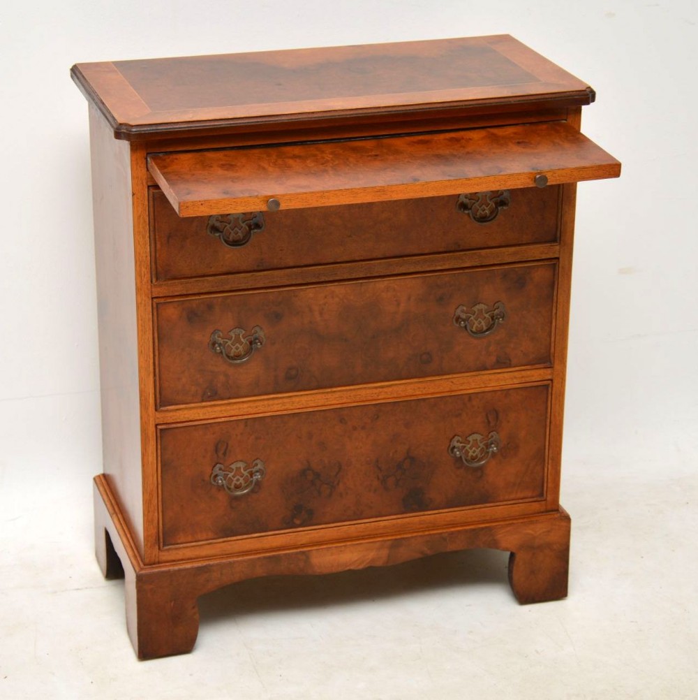 Antique Burr Walnut Bachelors Chest of Drawers