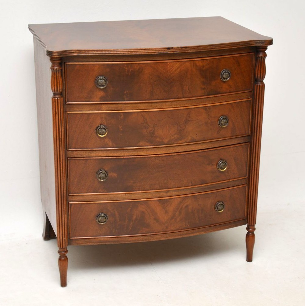Antique Mahogany Chest of Drawers
