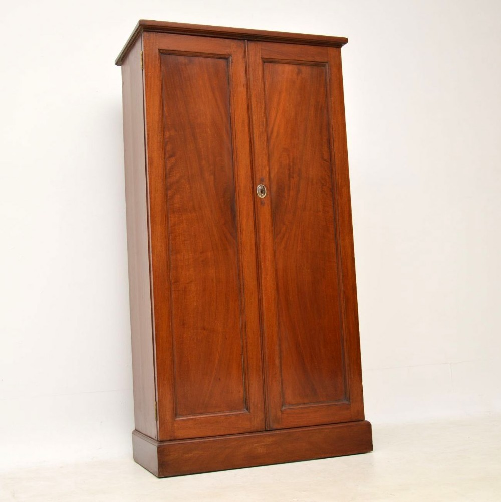 Antique Victorian Mahogany Cabinet