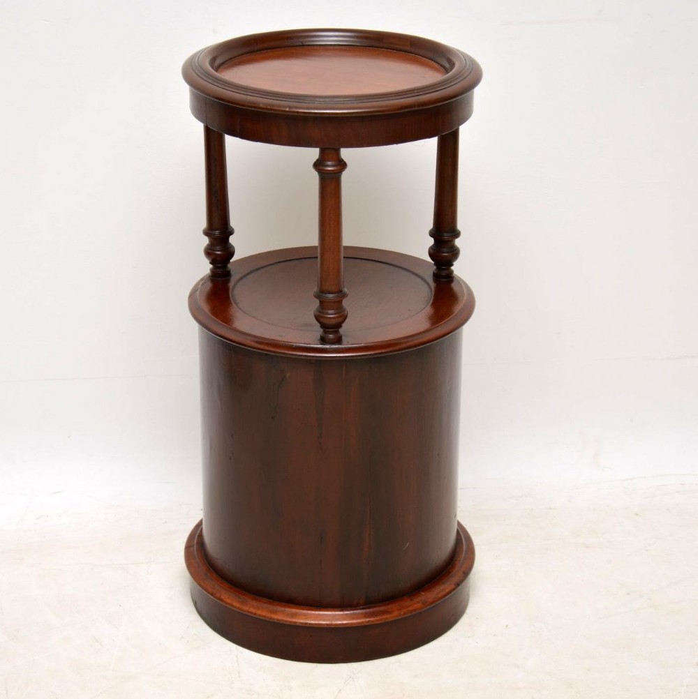 Antique Victorian Mahogany Side Table / Cabinet