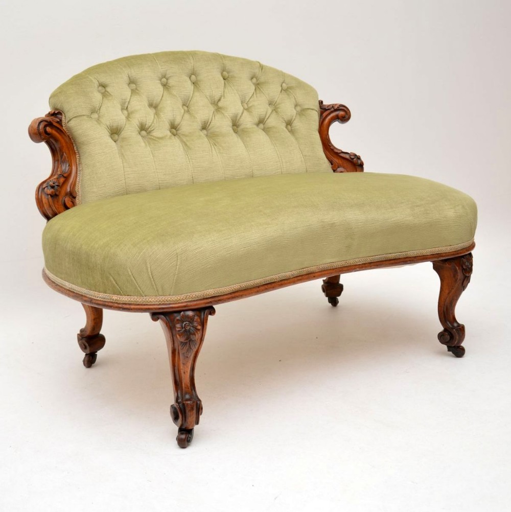 Antique Victorian Carved Walnut Love Seat Settee