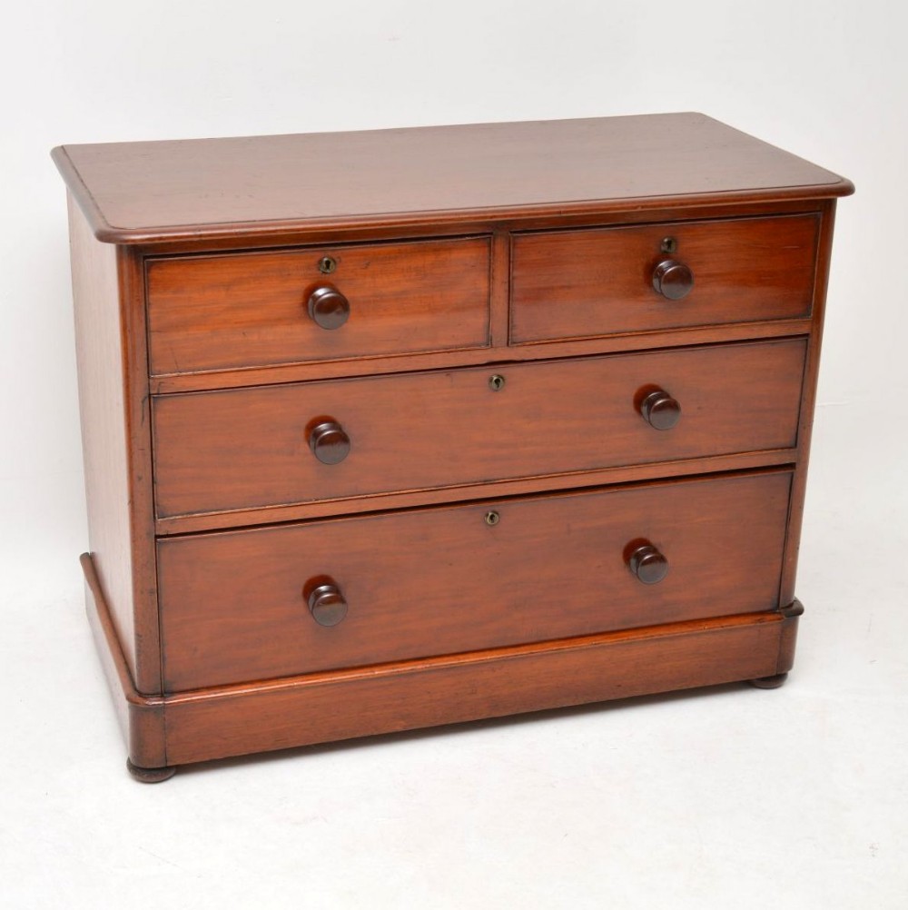 Antique Victorian Mahogany Chest of Drawers
