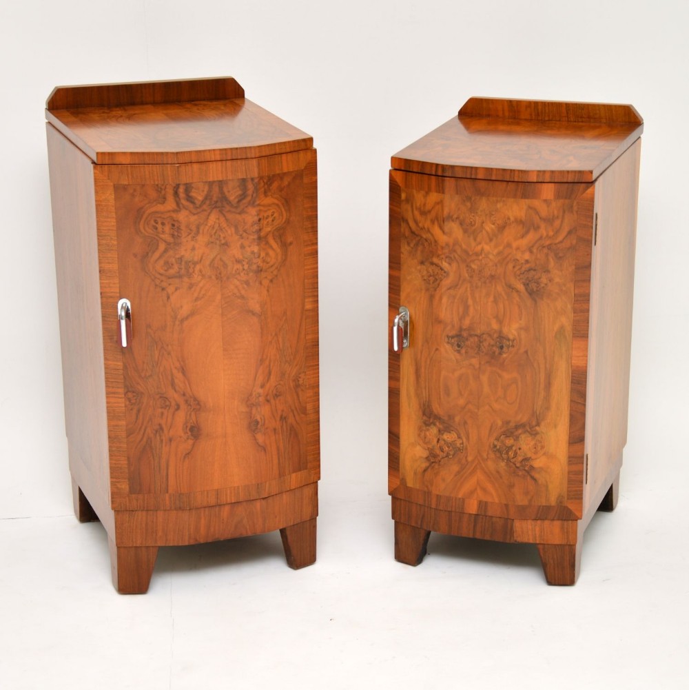 1920’s Pair of Art Deco Burr Walnut Bedside Cabinets