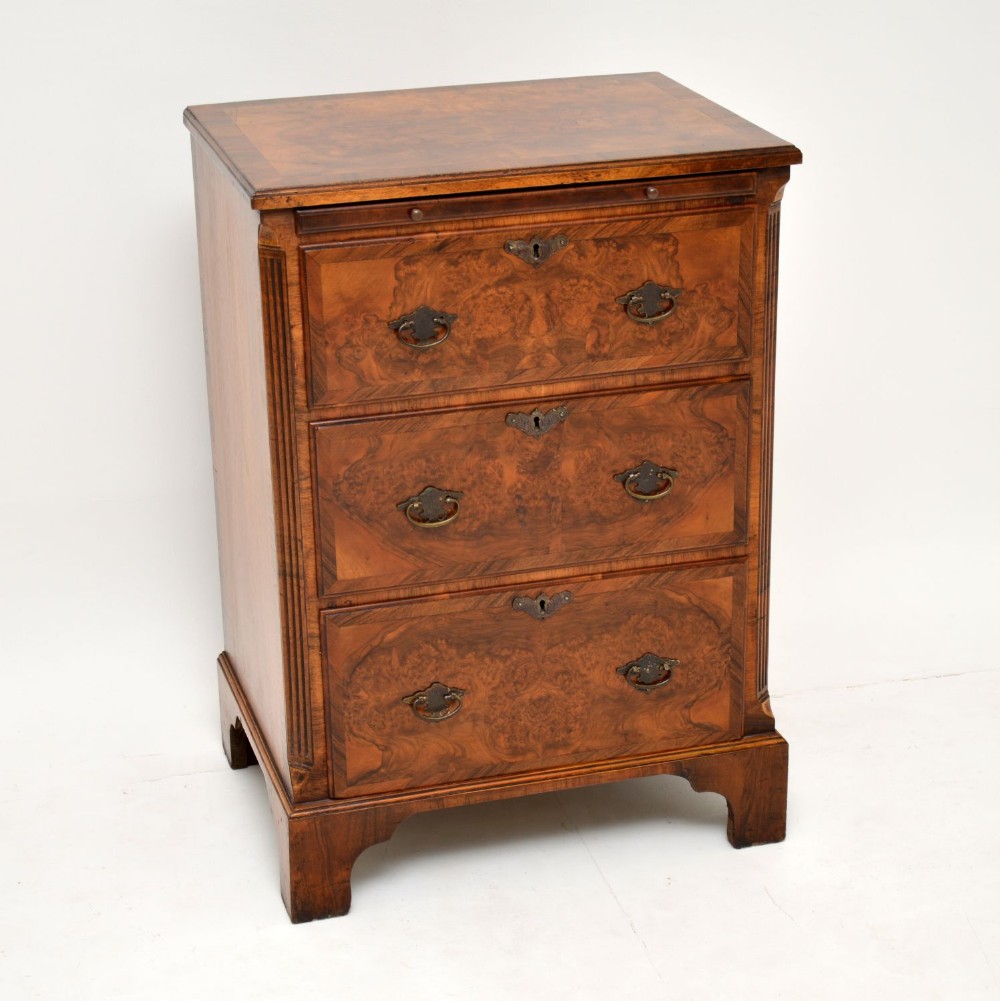 Antique Burr Walnut Bachelors Chest of Drawers