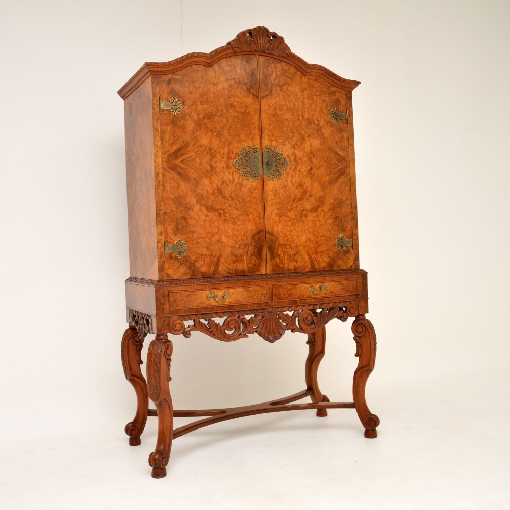 Antique Queen Anne Style Cocktail Drinks Cabinet
