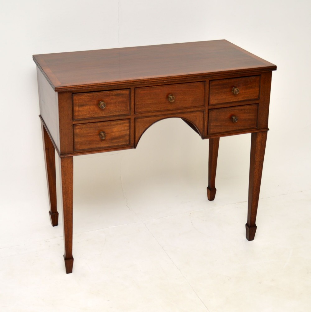 Antique Georgian Mahogany Low Boy Side Table