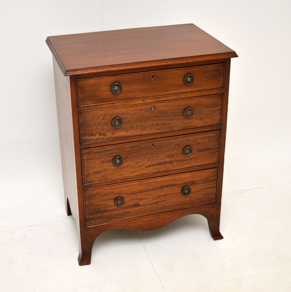 Antique Georgian Mahogany Chest of Drawers
