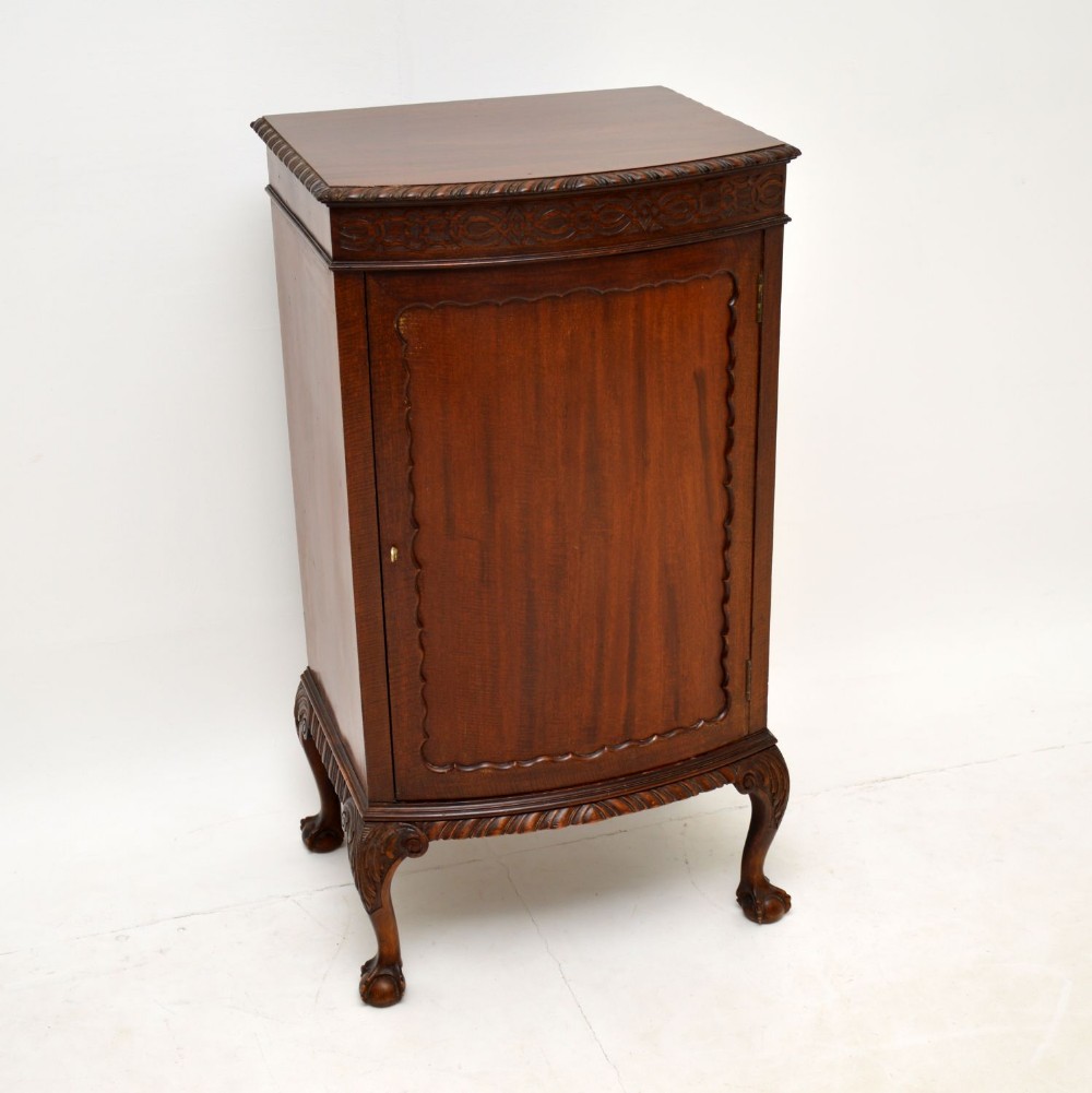 Antique Chippendale Style Mahogany Cabinet