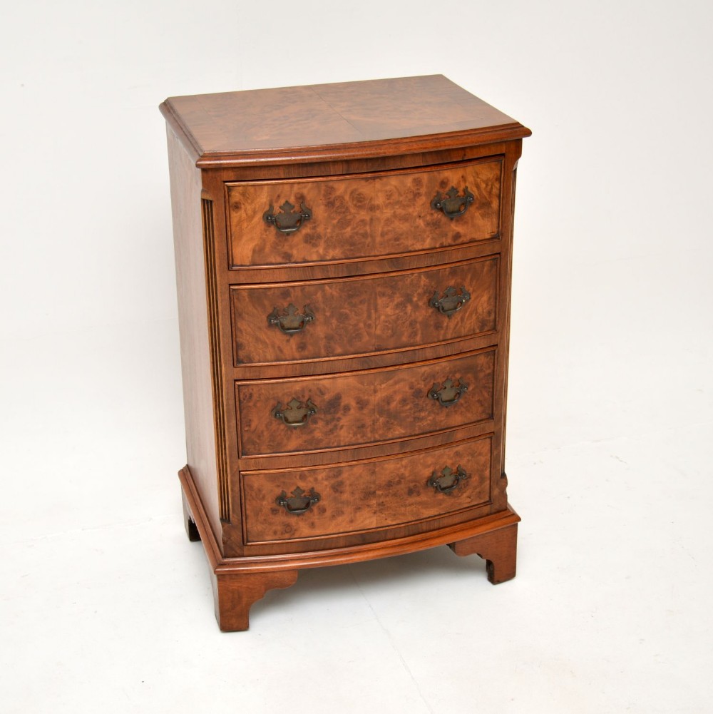 Antique Bow Front Chest of Drawers in Burr Walnut
