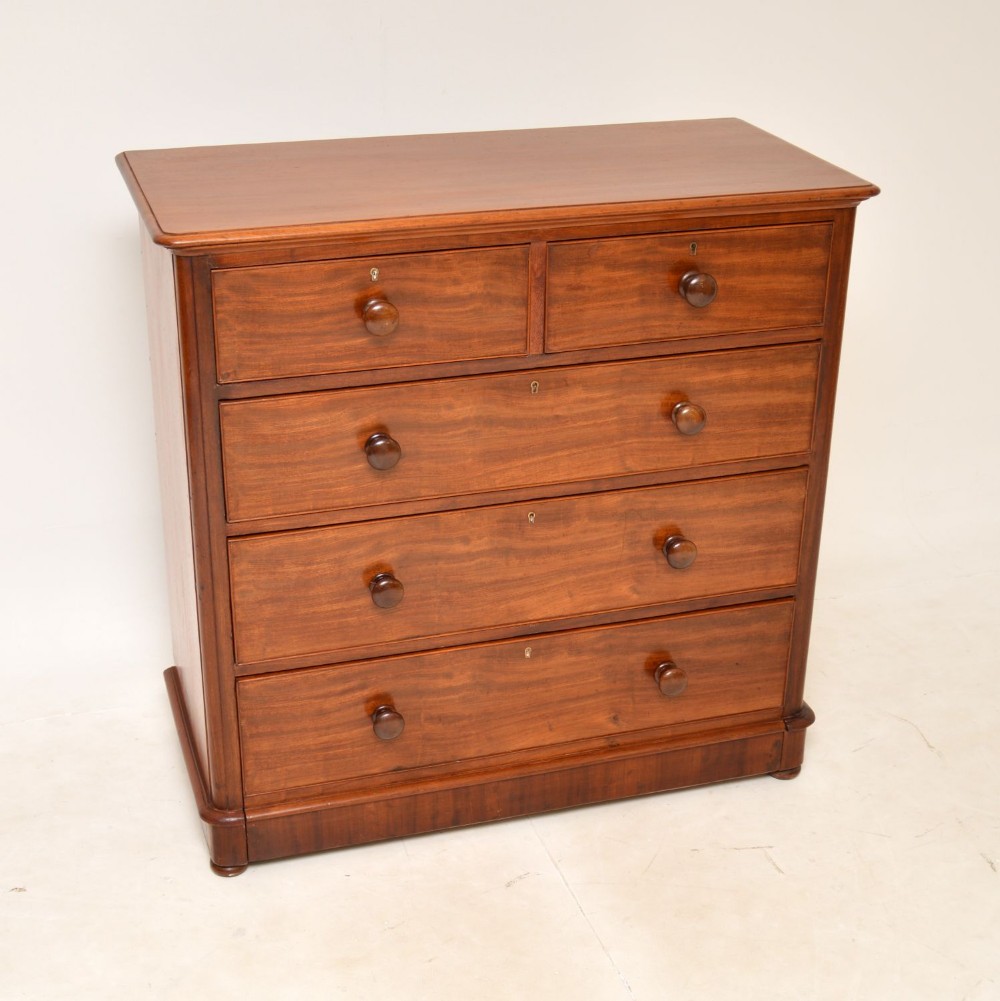 Antique Victorian Mahogany Chest of Drawers
