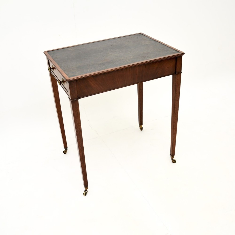 Antique Georgian Period Mahogany Side Table
