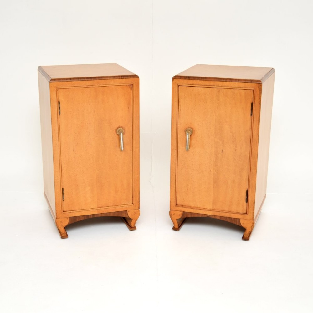 Pair of Art Deco Bedside Cabinets in Birds Eye Maple and Walnut
